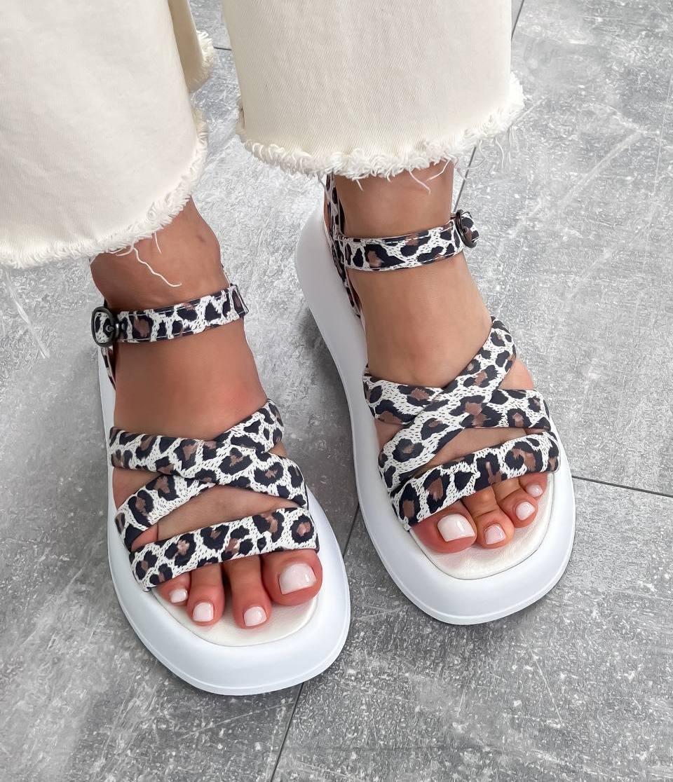 Жіночі босоніжки сандалі літні шкіряні леопардові натуральний нубук, фото 1