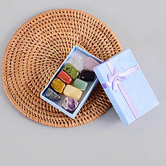 Набір з десяти натуральних каменів RESTEQ — напівдорогоцінні кристали з енергетичним впливом для дому, медитації та подарунка