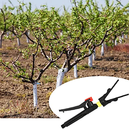 Насадка на обприскувач для обробки стовбурів старих дерев і молодих саджанців