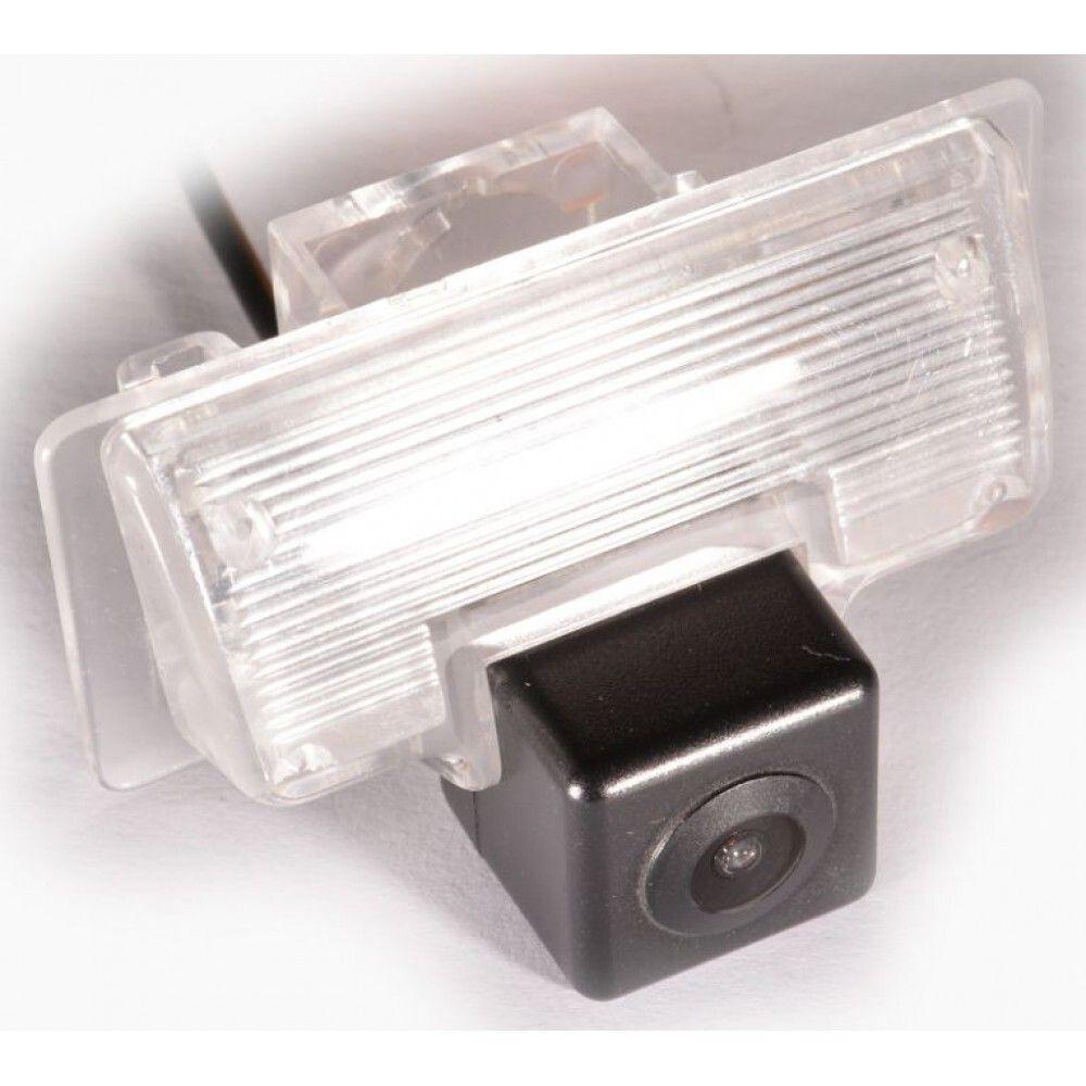 Камера заднього огляду IL Trade 8888 Nissan Teana (J31) (03-08), Tiida (C11) (04-14), Almera (N17) (11-18),