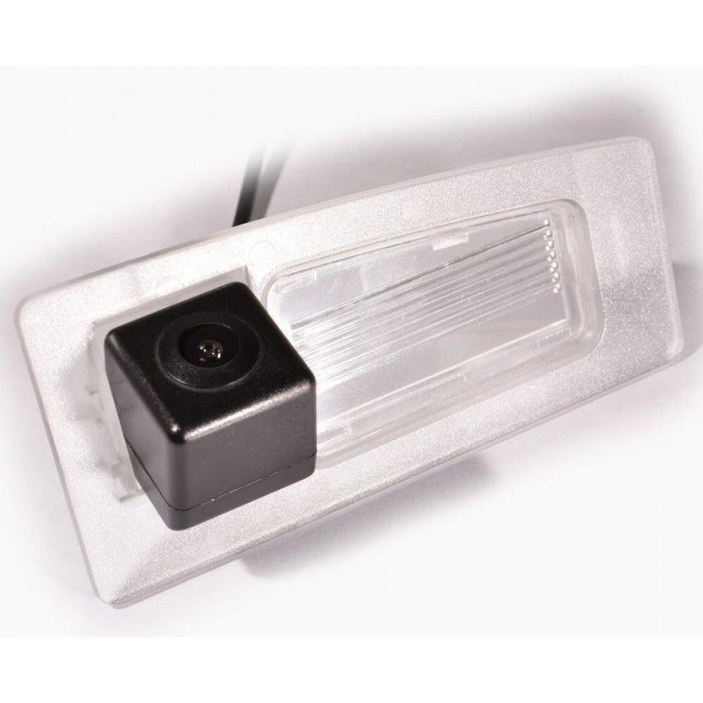 Камера заднього огляду IL Trade 1360 Mazda 3 (BP) (19+), 3 (BM/BN) (13-19)