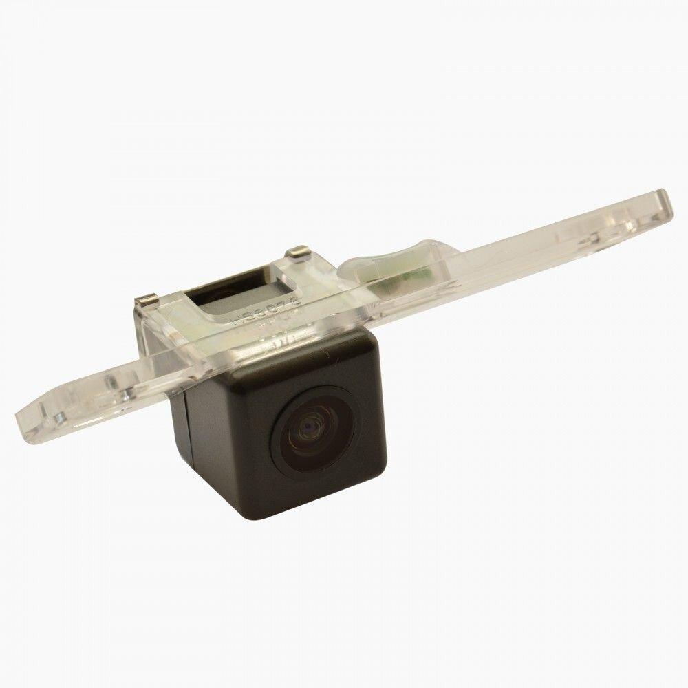 Камера заднього огляду Prime-X CA-1380 Toyota Fortuner (05-11), LC Prado (J150) (09+)