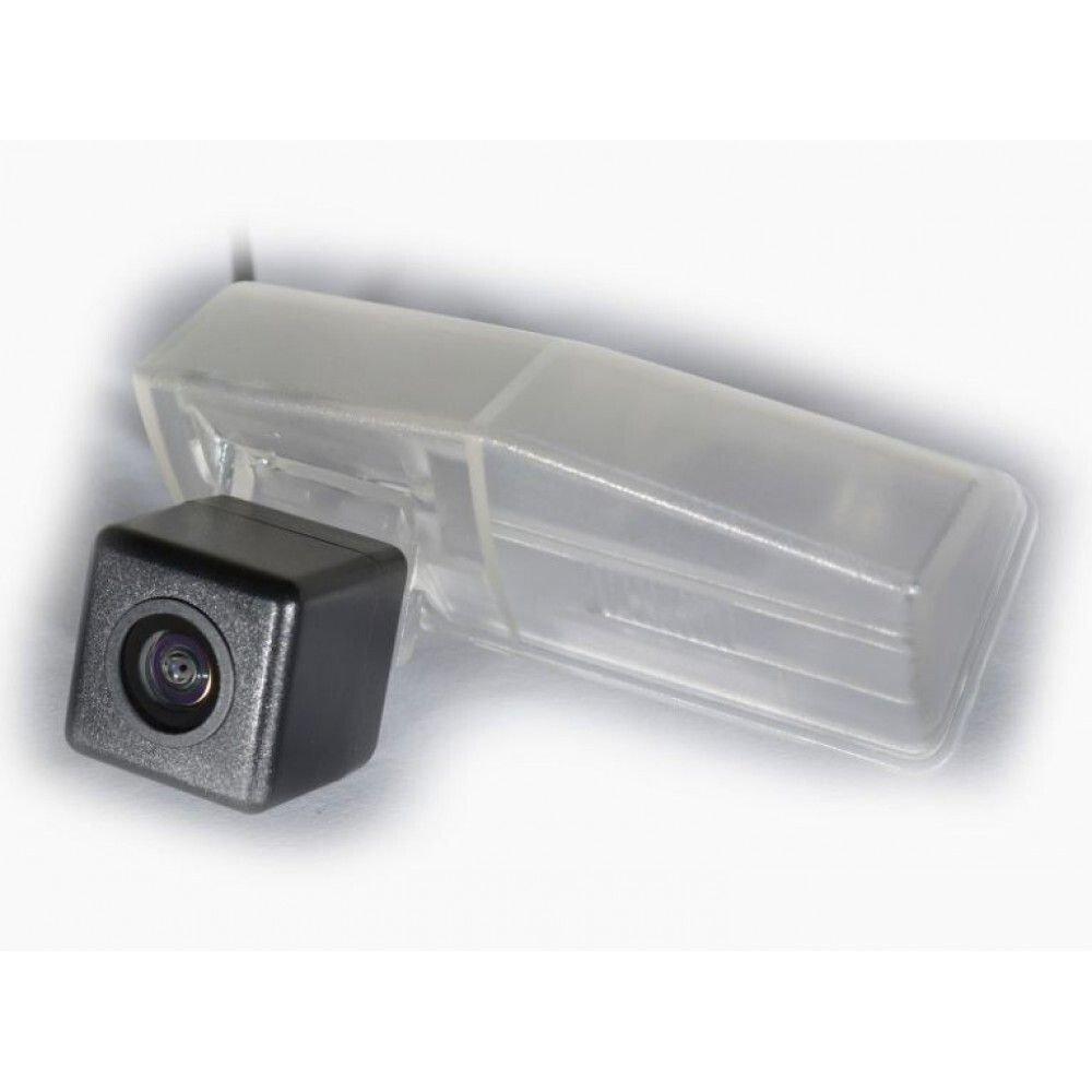 Камера заднього огляду IL Trade 1382 Lexus, Toyota CT (ZWA10) (11-22), RAV4 (XA40) (13-18), Prius (XW30) (09-15),