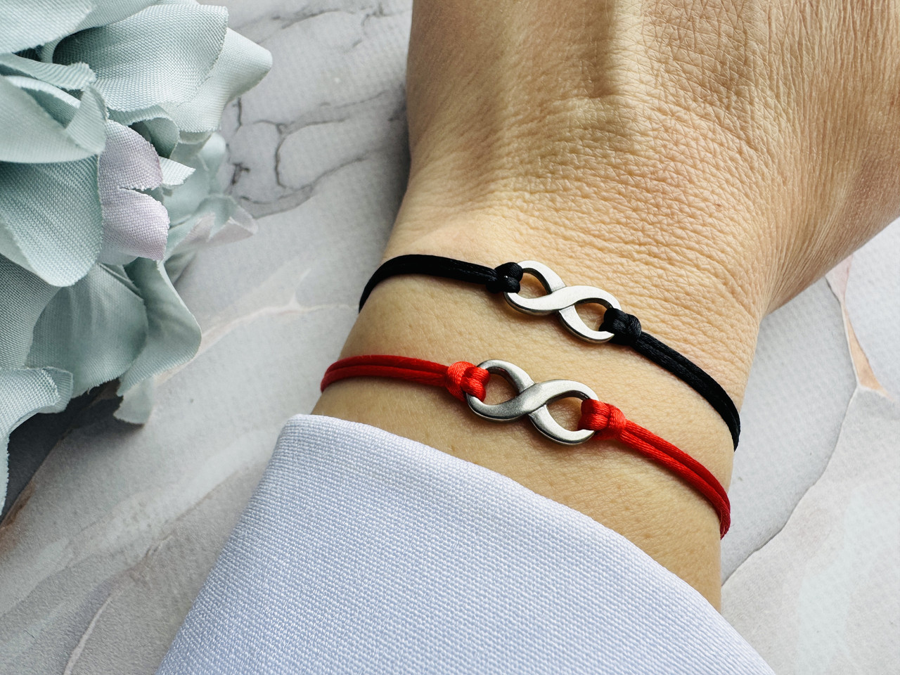 Браслет із нескінченністю — вічна любов і нескінченний ріст, фото 1
