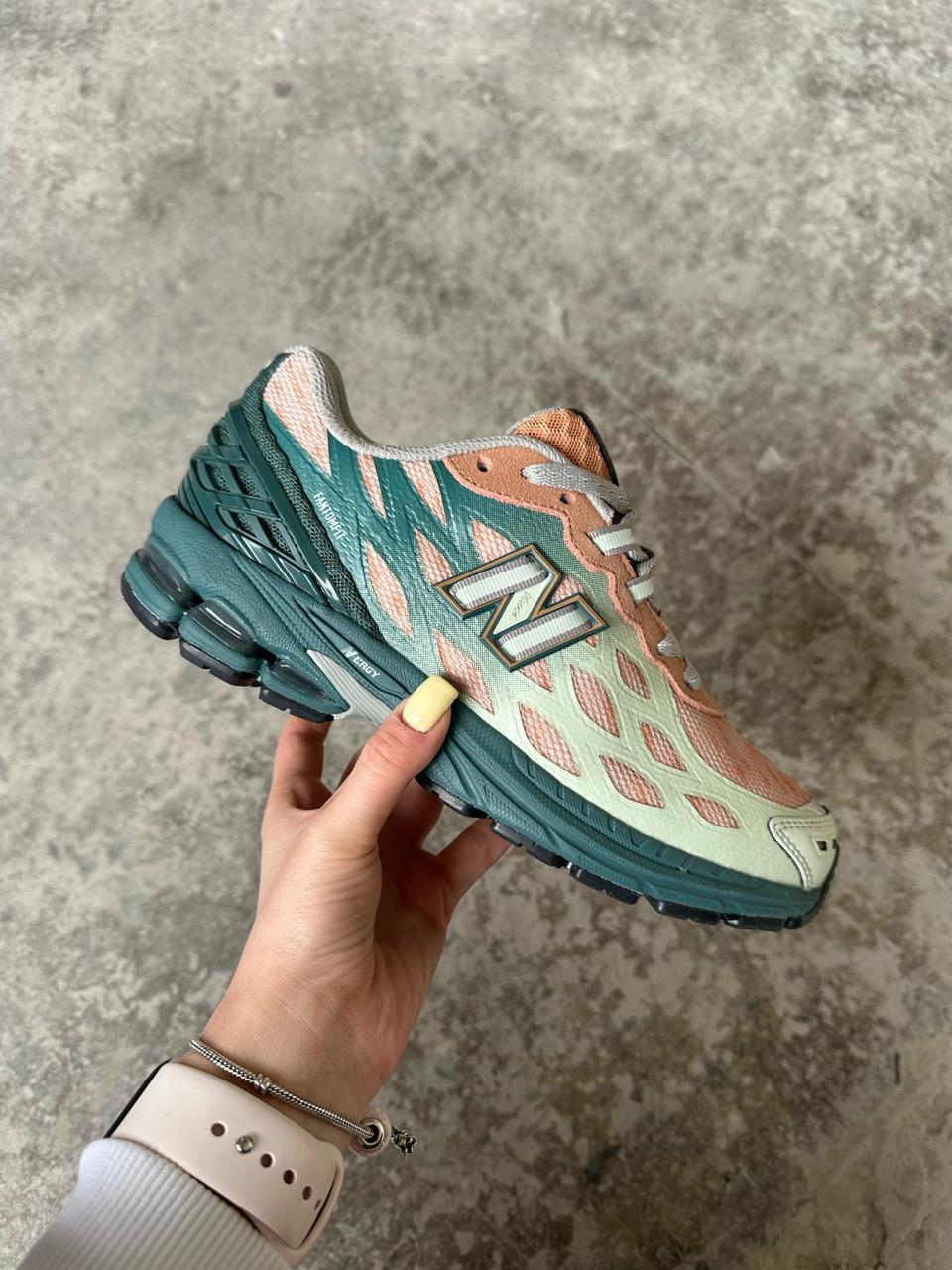 Оранжеві текстильні жіночі кросівки New Balance 1906W New Spruce Light Sparrow Демісезонні Нью Беланс 1906, фото 1