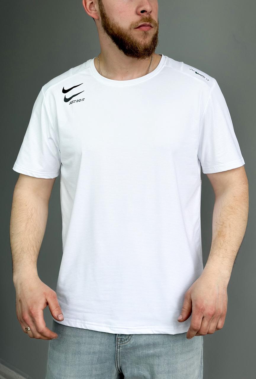 Чоловіча футболка Nike біла спортивна полегшена футболка Найк