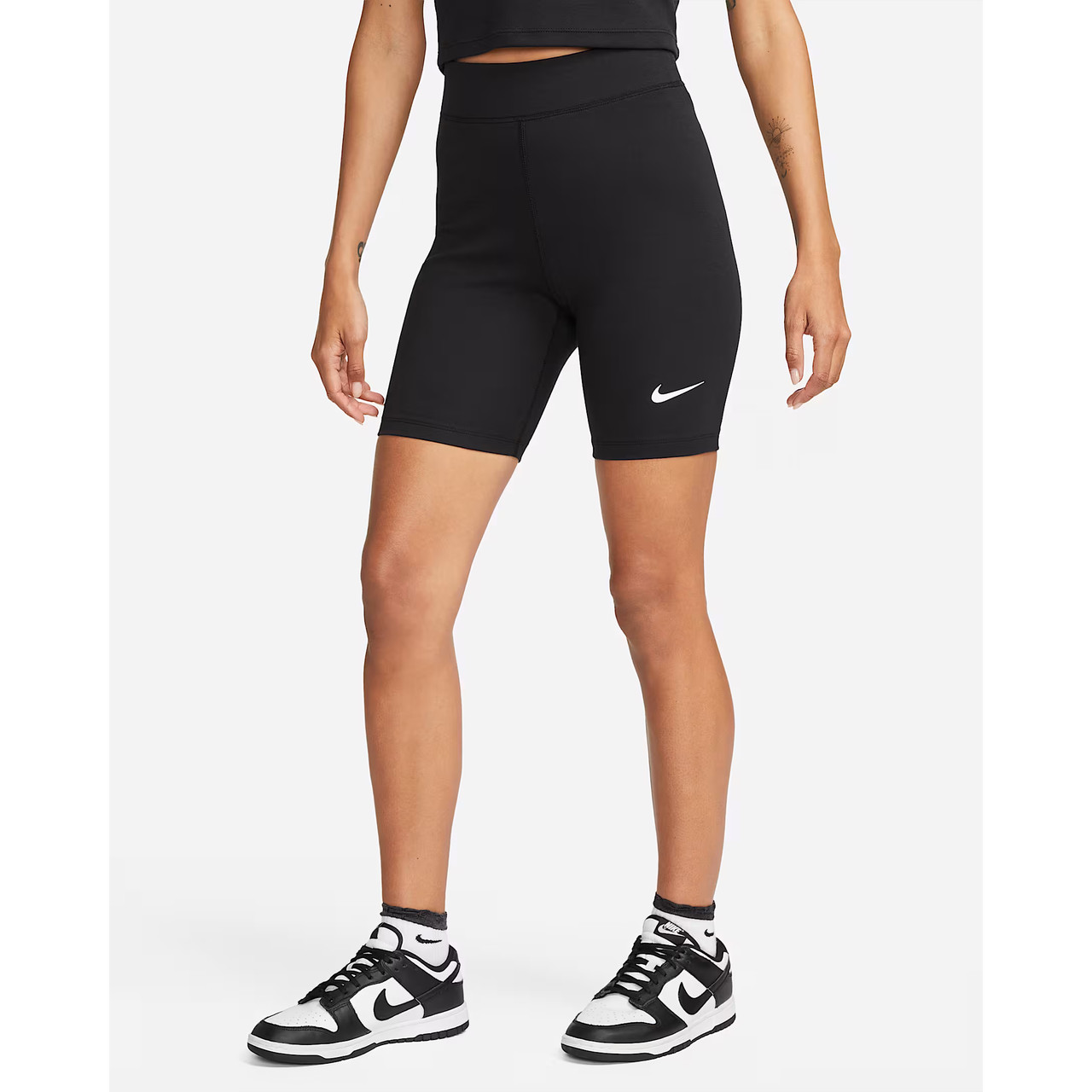 Шорти-велотреки жіночі спортивні Nike W NSW CLSC HR 8IN SHORT