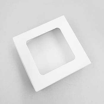 Коробка для пряників і цукерок із віконцем 8х8х3.5 см