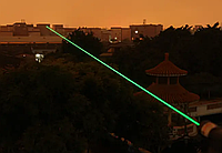 Потужний зелений лазер Лазерна указка зелена green laser pointer 303 Green laser pointer jd-303 зелена