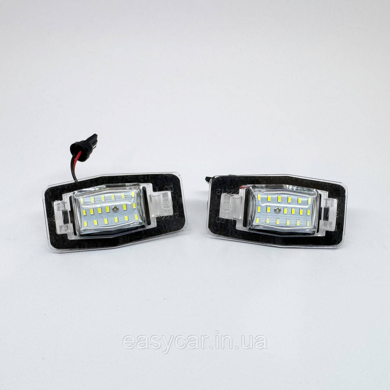 Штатна LED-підсвітка номерних знаків DACIA Sandero, Logan