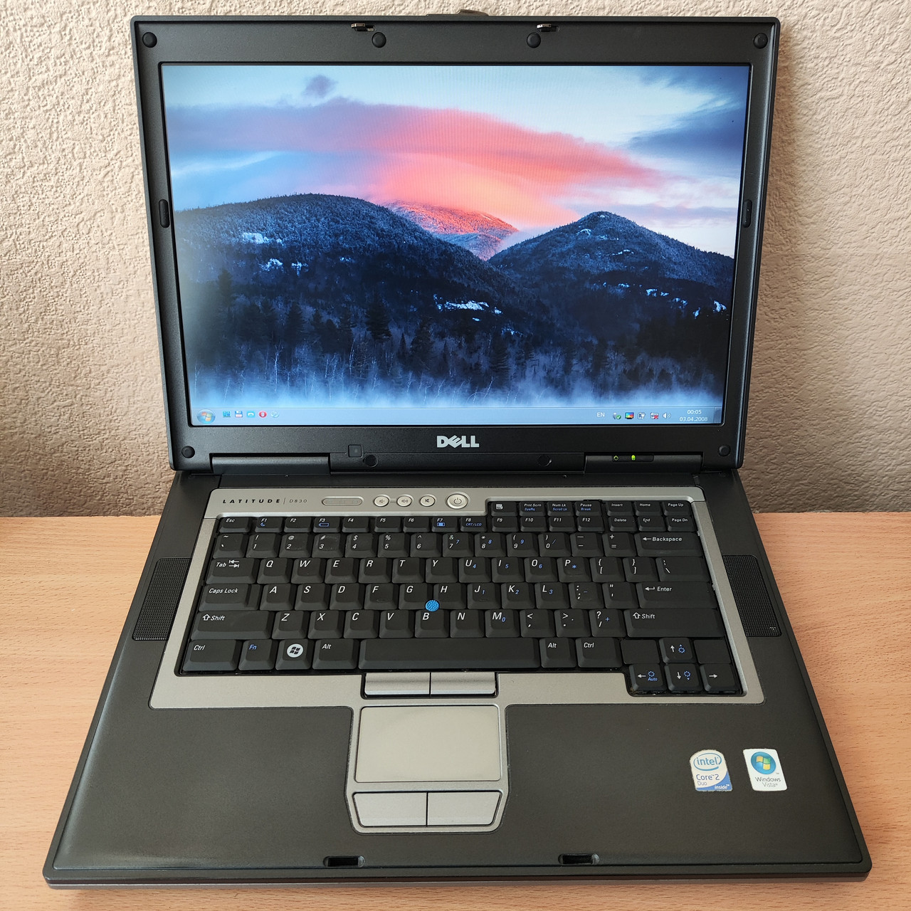 Ноутбук Dell Latitude D830 15.4" Intel Core 2 Duo T7250/1 ГБ DDR2/HDD 160 Gb/ INTEL GMA X3100