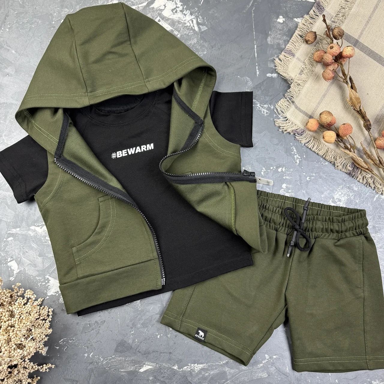 Дитячий літній костюм шорти + жилетка + футболка BEWARM Хакі/Чорний