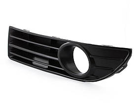 VW Polo IV 05-09 З ГАЛОГЕНКАМИ решітка в передньому бампері зліва