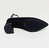 Чорні замшеві туфлі на стійкому підборі ремінець 36 37, фото 3