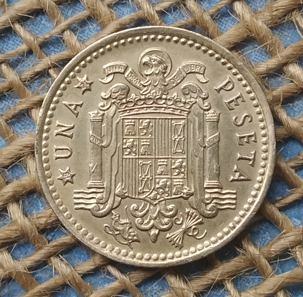 1 песета 1966 року. (71) Iспанiя