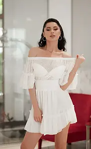 Біла міні сукня Poliit 36,38 розміру із шифону з оголеними плечима