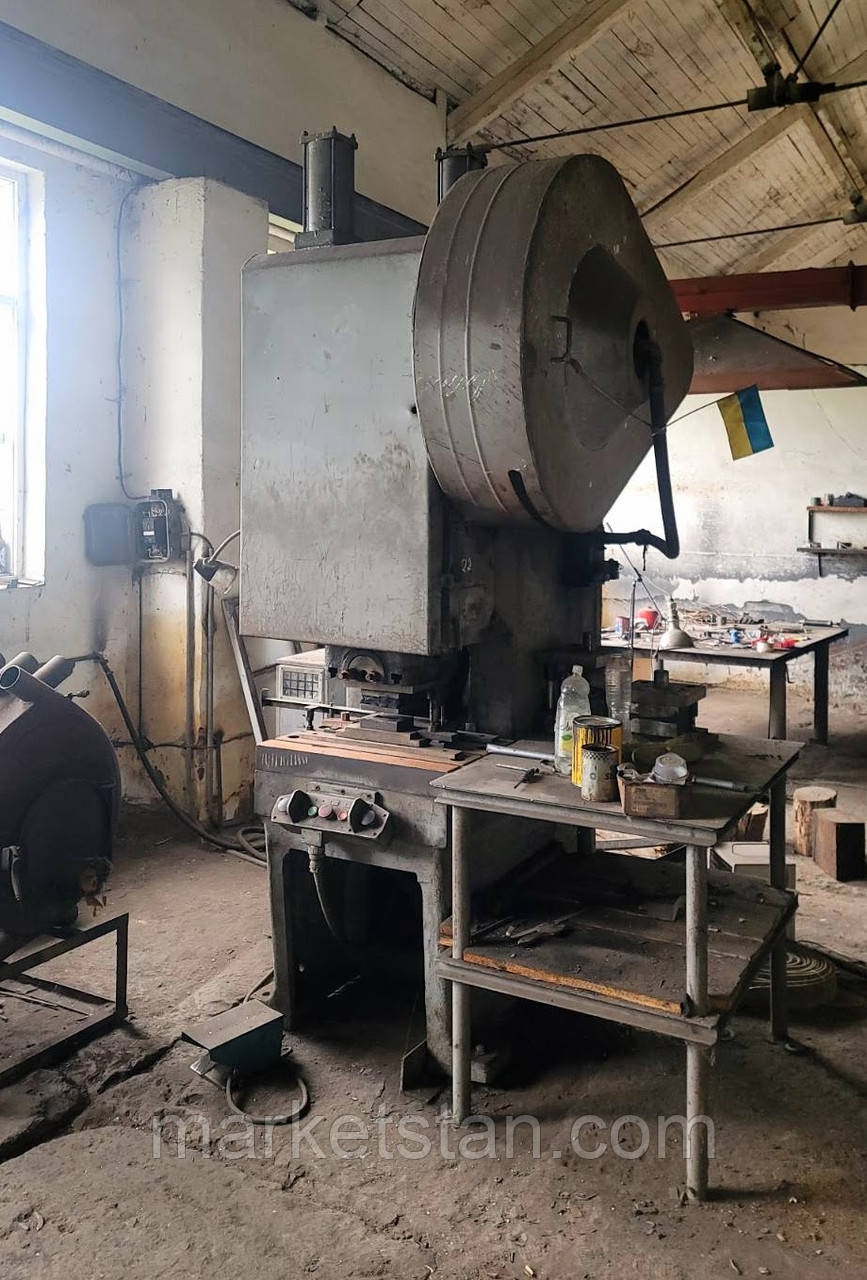 КД2128К Прес однокривошипний відкритий ненахиляємий