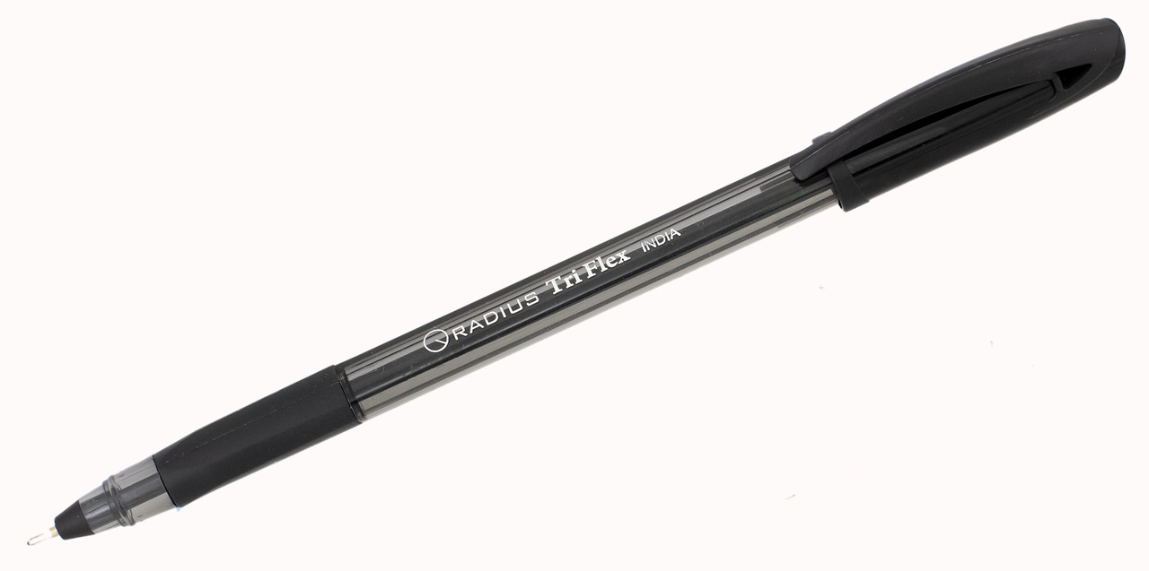 Ручка кулькова Radius Tri Flex TT 0.7 мм чорна тригранна