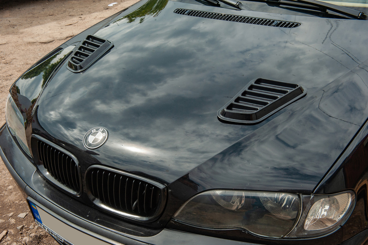 Універсальні накладки на капот DPT (2 шт, чорний глянець) від VLF комп., фото 1