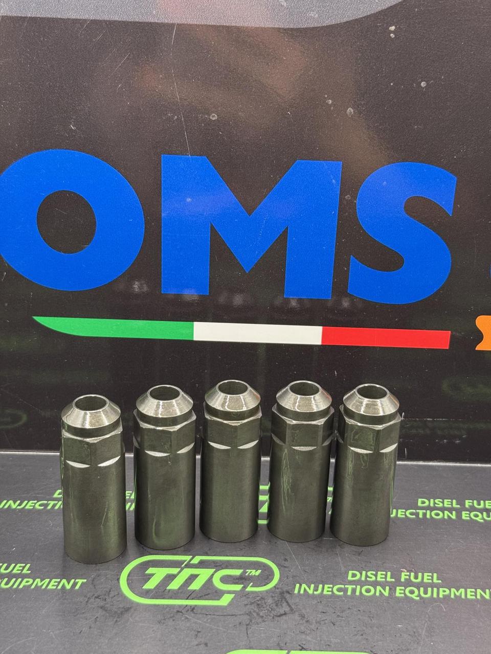 Гайка розпилювача форсунки 02-04-205 OMS  (Bosch 2 433 349 191)