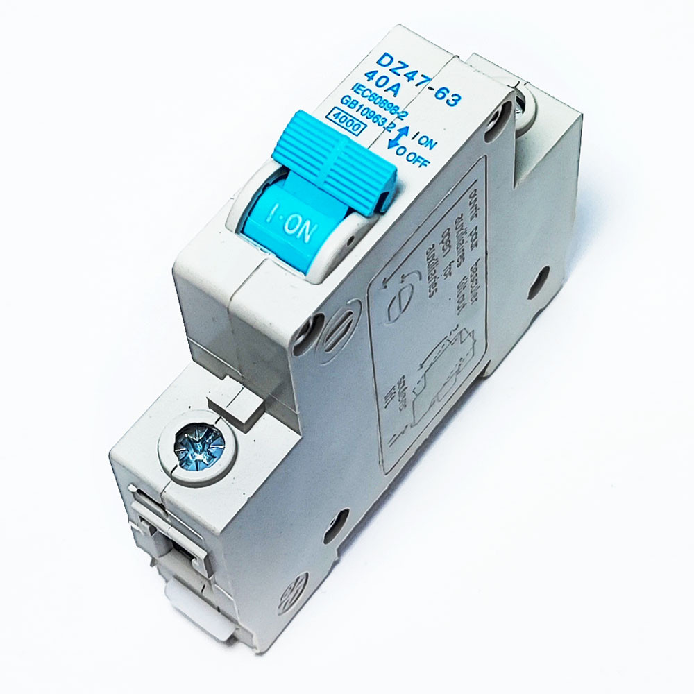 Автоматичний вимикач постійного струму DC 40A