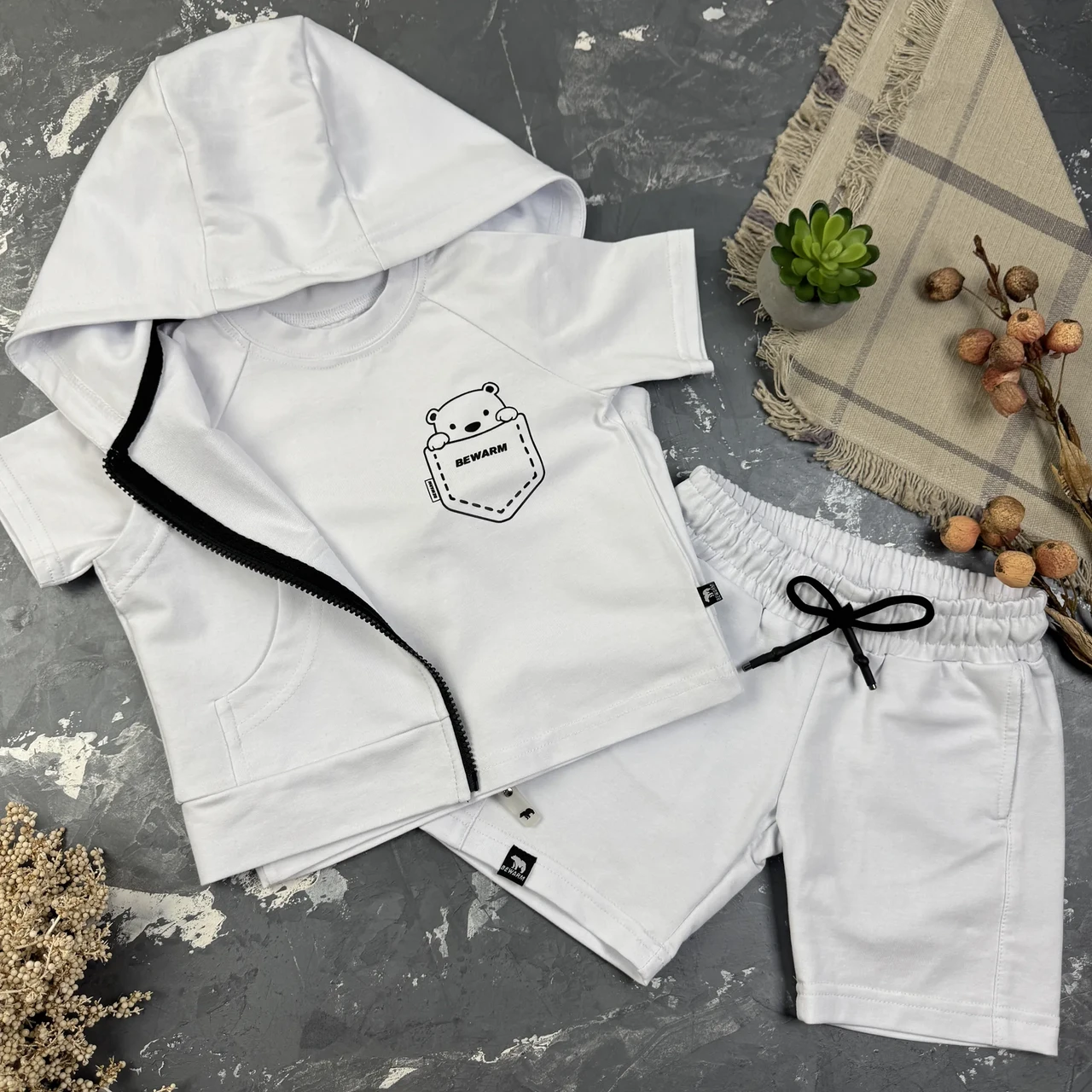 Дитячий літній костюм шорти + жилетка + футболка Prettybear Білий/Білий