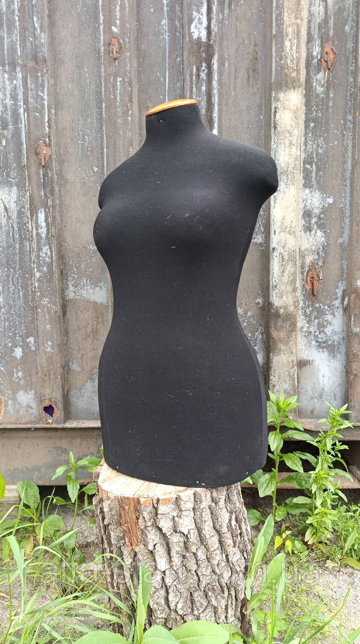Кравецький манекен б/в розпродаж жіночий розміри 40-54 з пап'є-маше без ніжки