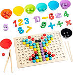 Дошка логічна C 71003 (20) дерев'яна, картки-зразки, інструменти, кульки, цифри, в коробці, фото 3