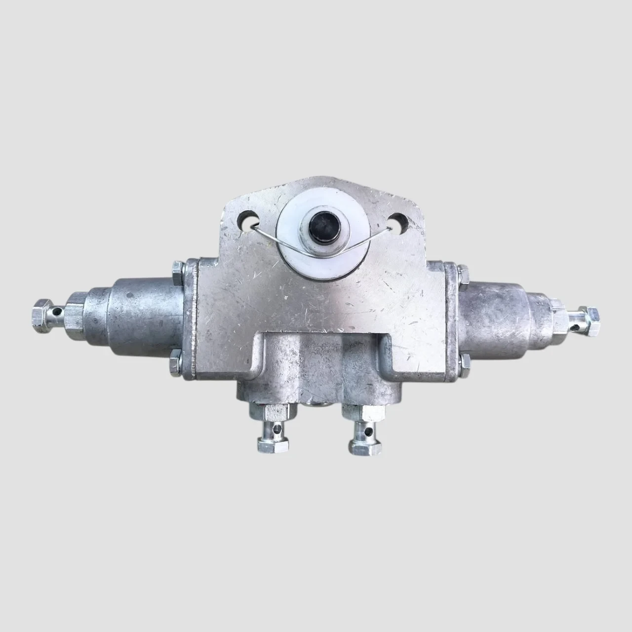 Повітророзподільник КПП МАЗ (238-1723010) 238Н-1723009, фото 1