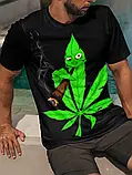 Футболка чоловіча з принтом мультяшного листа та сигарети, фото 4