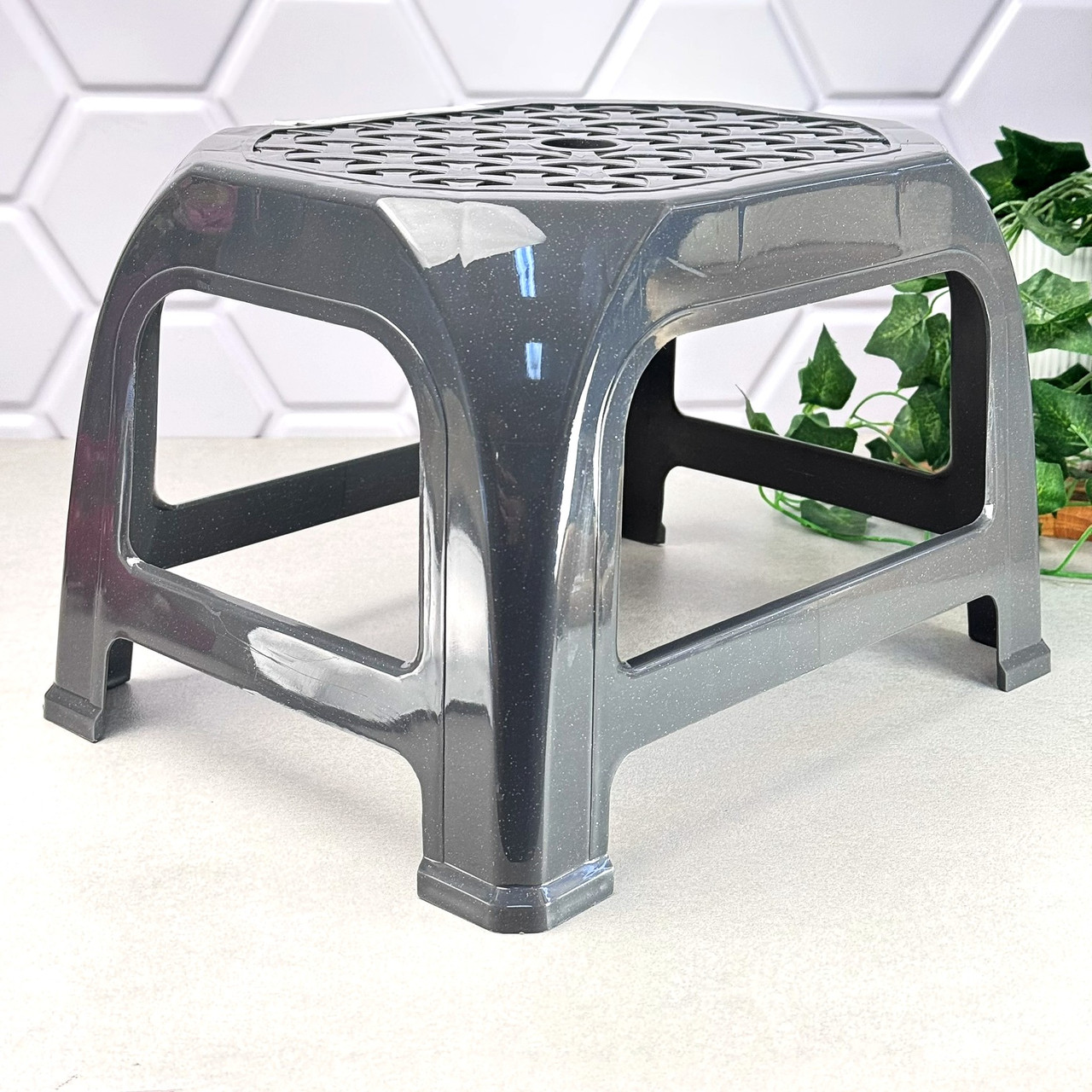 Дитячий пластиковий табурет Крошка Граніт 27×21×20 см
