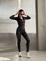 Костюм жіночий спортивний для тренувань у зал, що облягає по фігурі укорочена кофта на блискавці