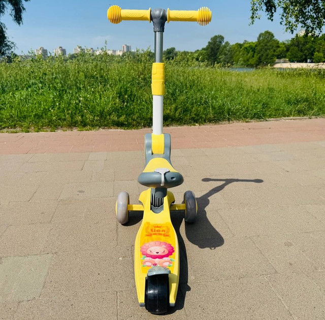 Самокат дитячий триколісний