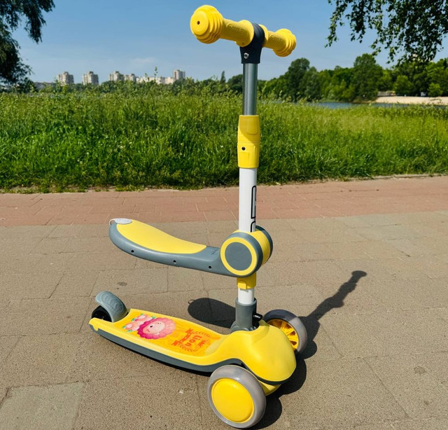 Самокат дитячий триколісний
