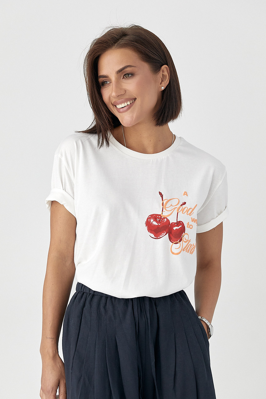 Бавовняна футболка з вишнями — білий колір, S (є розміри), фото 1