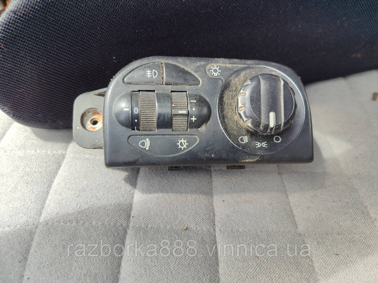 Блок керування світло технікою ВАЗ 1117 1118 1119