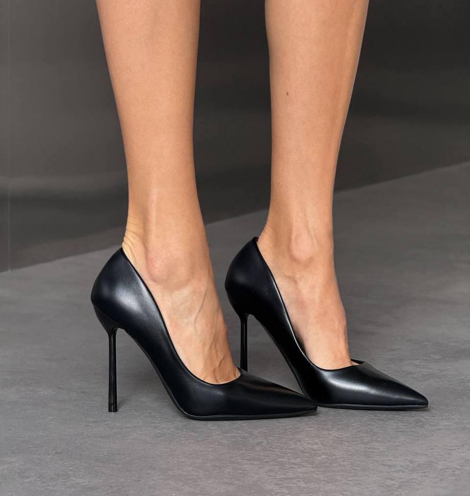 Туфлі жіночі класичні лодочки на шпильці чорні екошкіра, фото 1