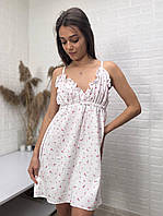 Ніжна жіноча нічна сорочка муслін