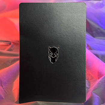Пін - Black Panther