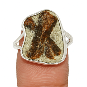 Ставроліт каблучки