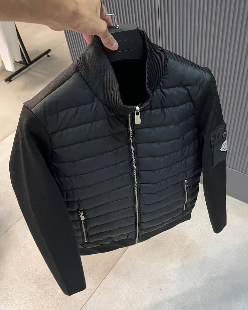 Чоловіча куртка Moncler D10732 чорна