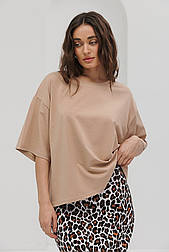 Жіноча базова однотонна футболка оверсайз із подовженим рукавом у бежевому кольорі розміру S/M