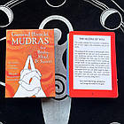 Карти Mudras for Body, Mind & Spirit. Мудри для тіла, набір для йоги, медитації, колода карт, фото 9