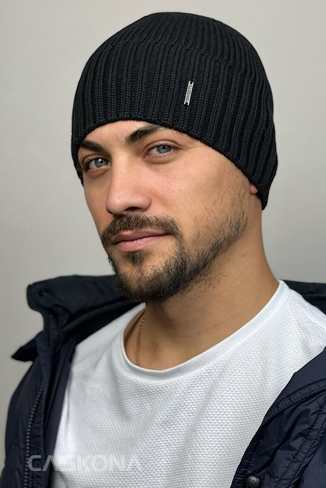 Чоловіча шапка чорна FRANK, фото 1