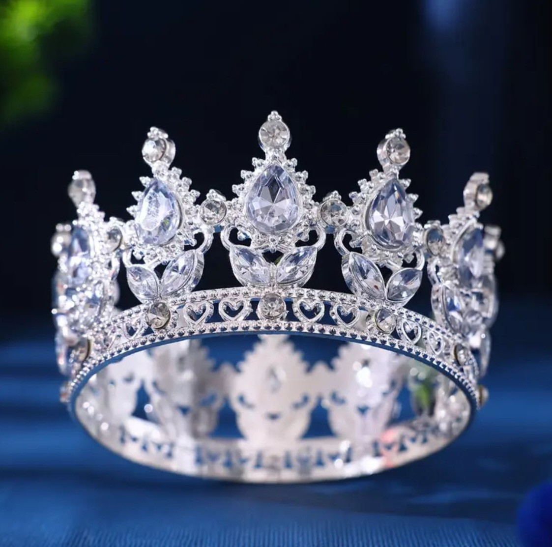 Декор для торта Корона D8 см срібло із білим камінням, фото 1