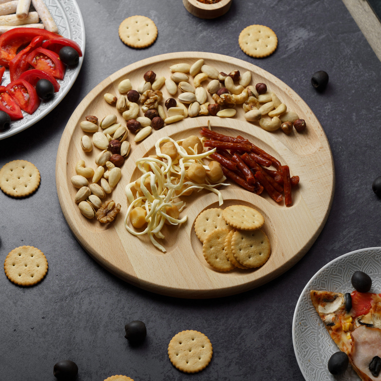 Кругла менажниця з поділками, що збільшуються, фото 1