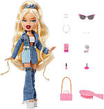 Лялька Bratz Alwayz Cloe Fashion Doll with 10 Accessories and Poster., фото 4