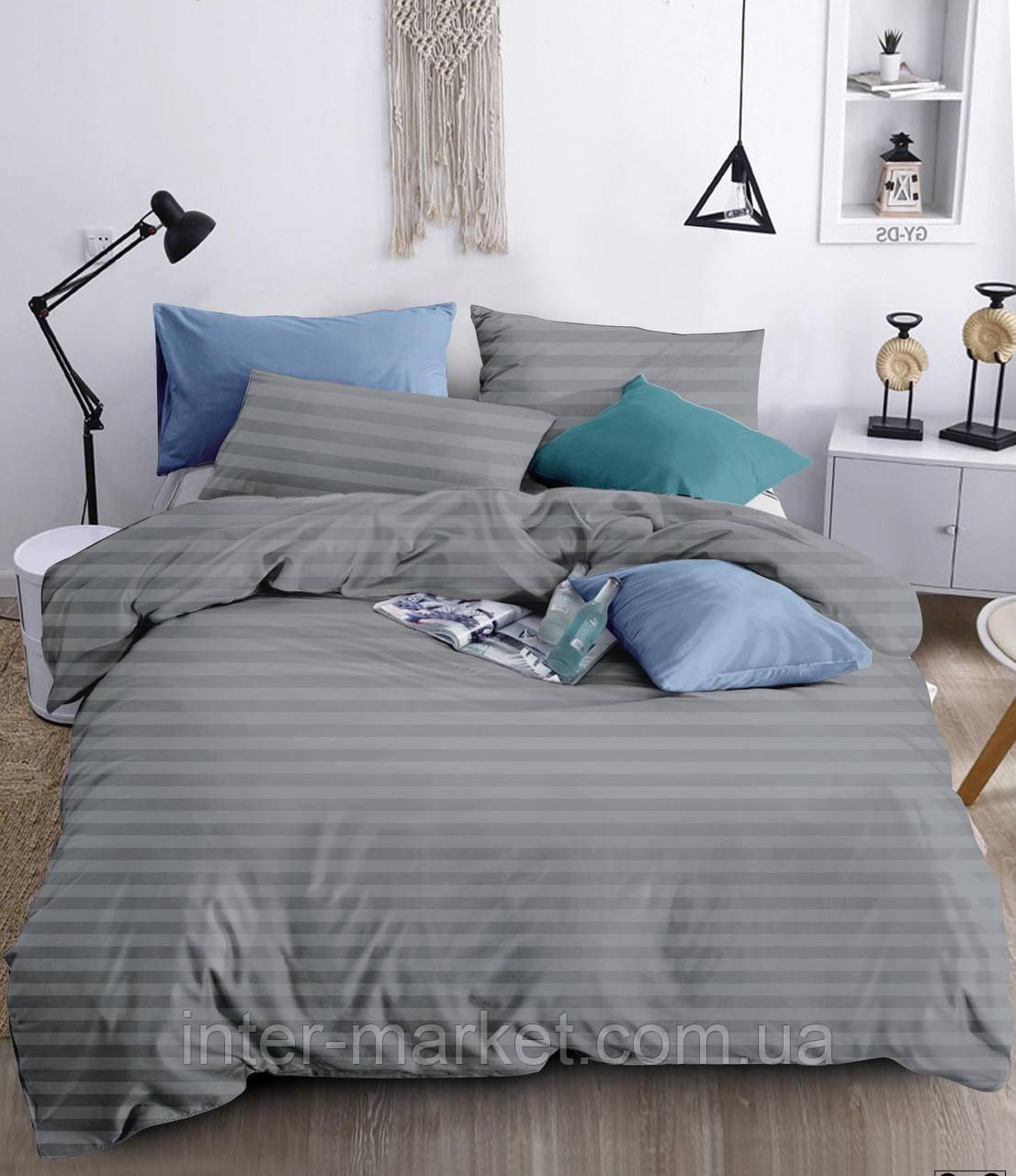 Двуспальний комплект постільної білизни Страйп Сатин LUX 180*220см. з простирадлом на резинці.