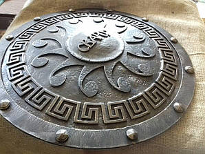 Дерев'яний лицарський щит Сварог (діаметр 64 см) ручної роботи