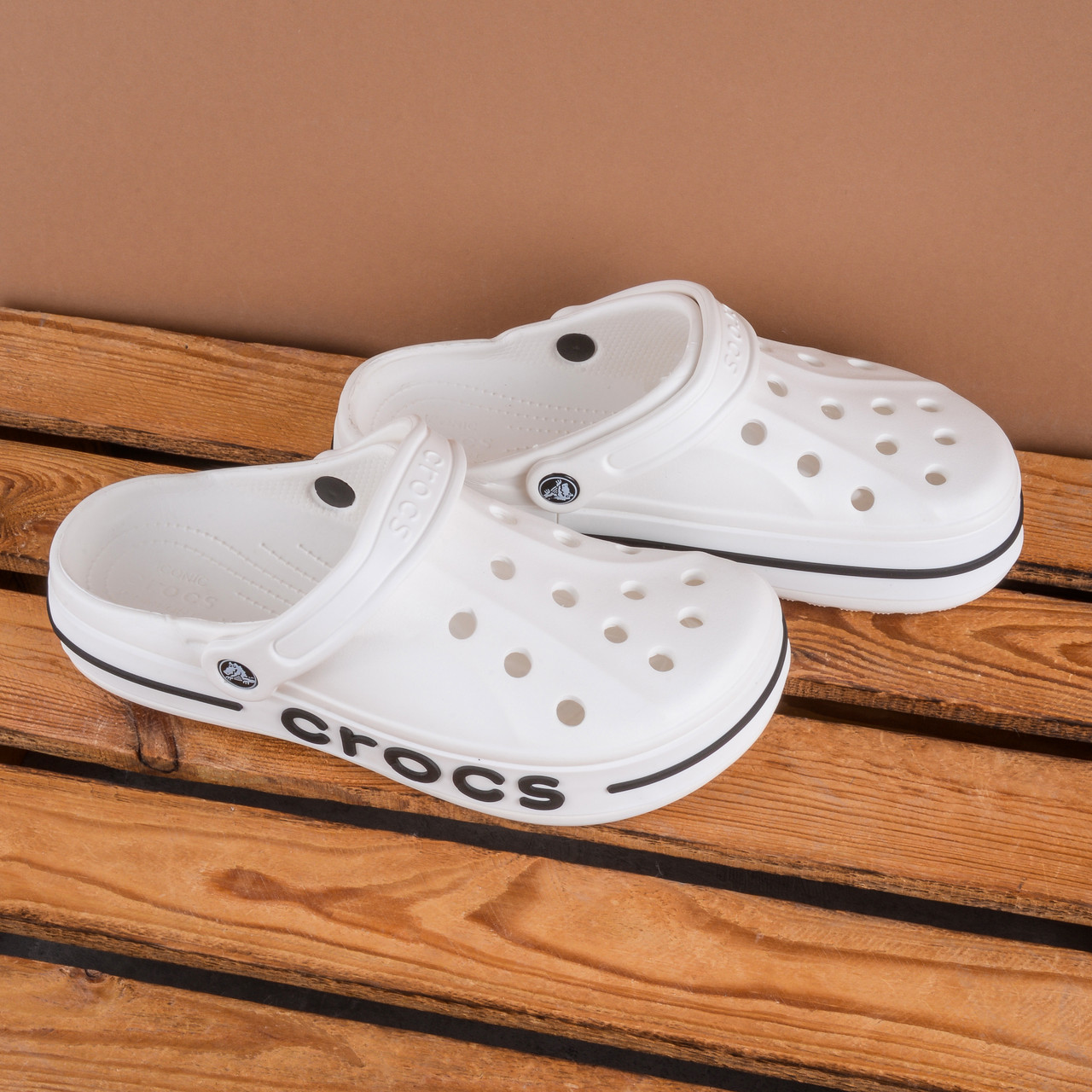 Тапочки шльопанці Crocs крокс сланці білі